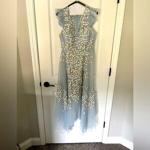 BCBG Size 6 Floral Appliqué Dress Worn Once